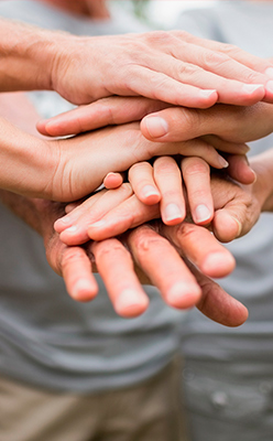 Адресная помощь семьям с детьми инвалидами и многодетным/малоимущим семьям